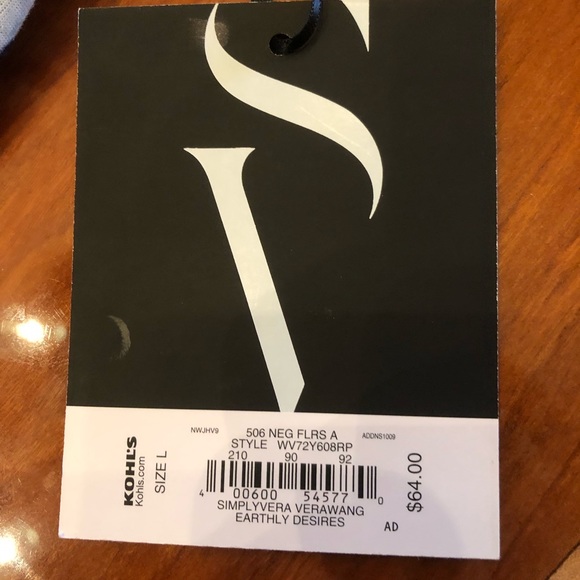 Vera Wang Dress 💕 - Picture 3 of 4